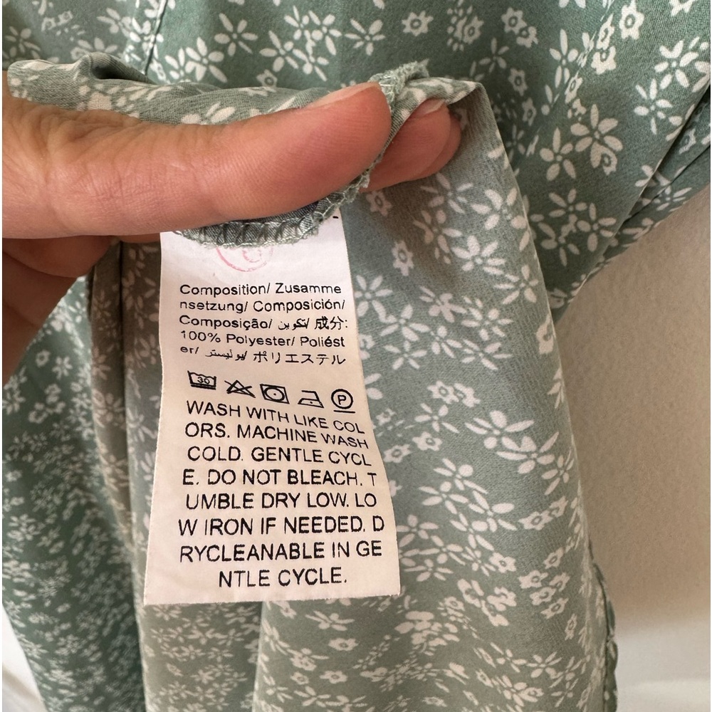 Floral Wrap Dress - Picture 9 of 9